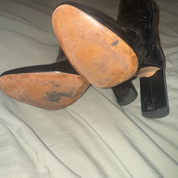 ALDO BOOTIES - Picture 3 of 4